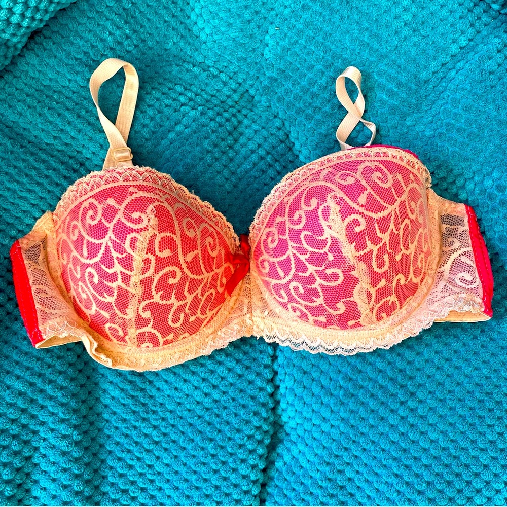 Bright Pink Ivory Lace Mesh Bra 34B Super Push Up Convertible Swirls Pinup Lift